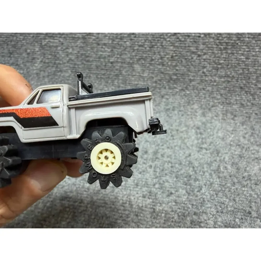 Vintage Stomper 4x4S Truck Schaper Taiwan Off Road Toy No Work - Picture 5 of 10